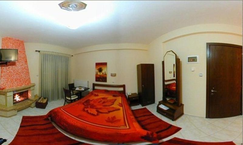 Hotel Galaxias Káto Loutrákion 외부 사진