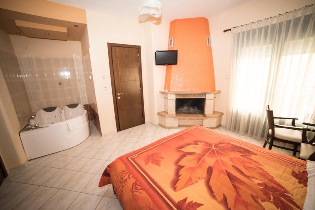 Hotel Galaxias Káto Loutrákion 외부 사진